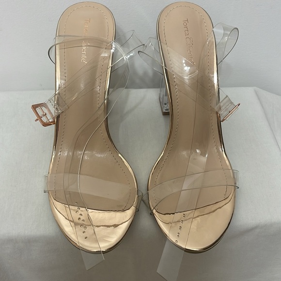 Torta Caliente, Size 7.5 - Picture 3 of 6